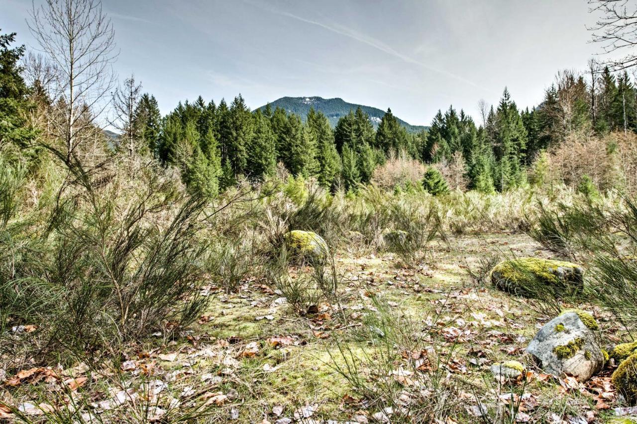 Serene Washington Escape With Deck And Mountain Views! パックウッド エクステリア 写真