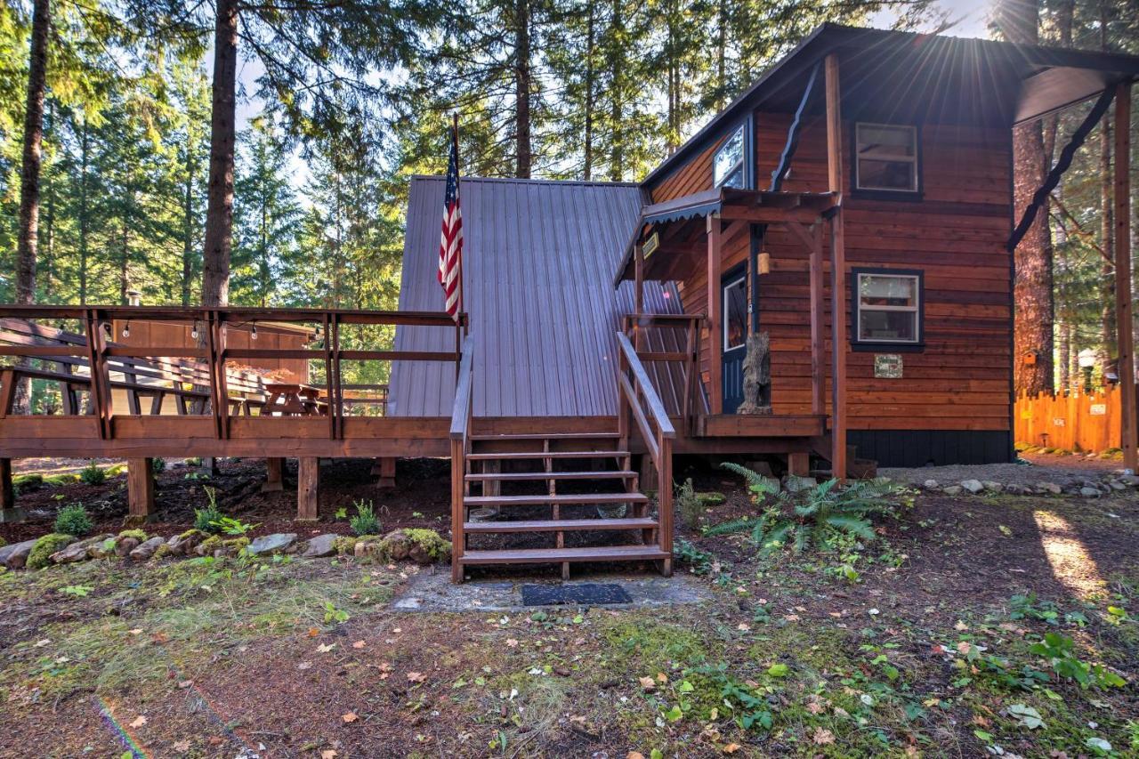 Serene Washington Escape With Deck And Mountain Views! パックウッド エクステリア 写真